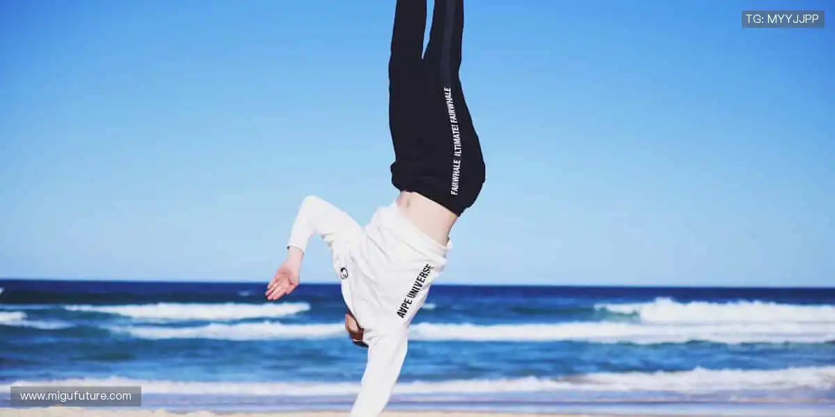 🏆 从看台到赛场，你的每一步都是传奇！🏃♂️